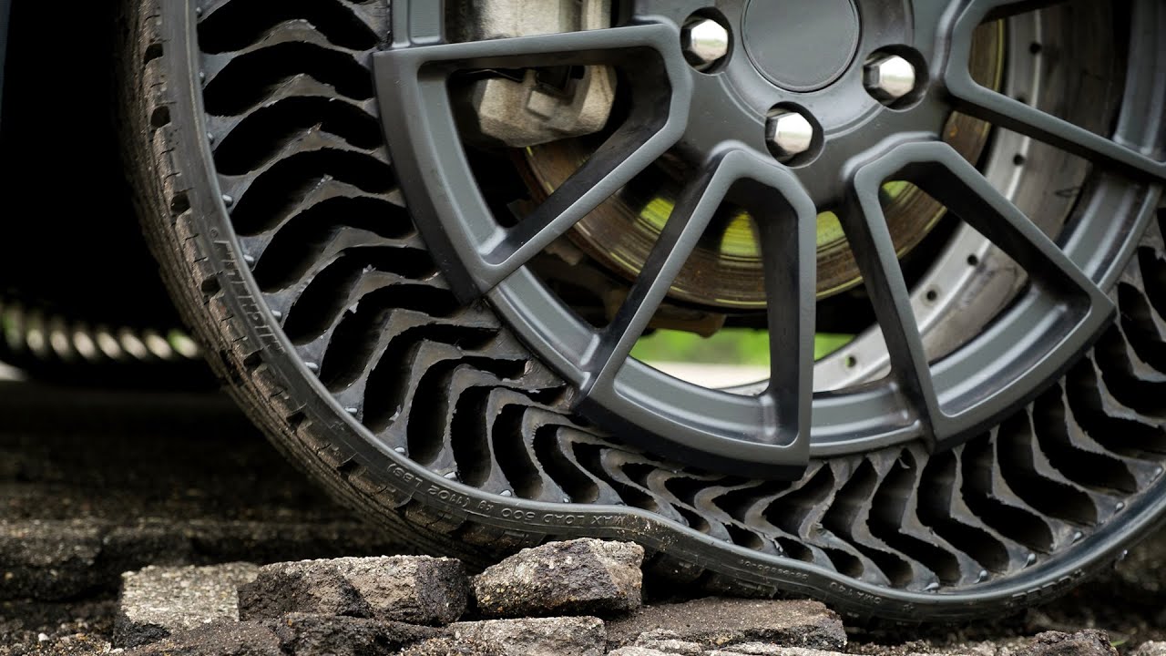 See What Michelin Uses Instead Of Air In Its Uptis Tires