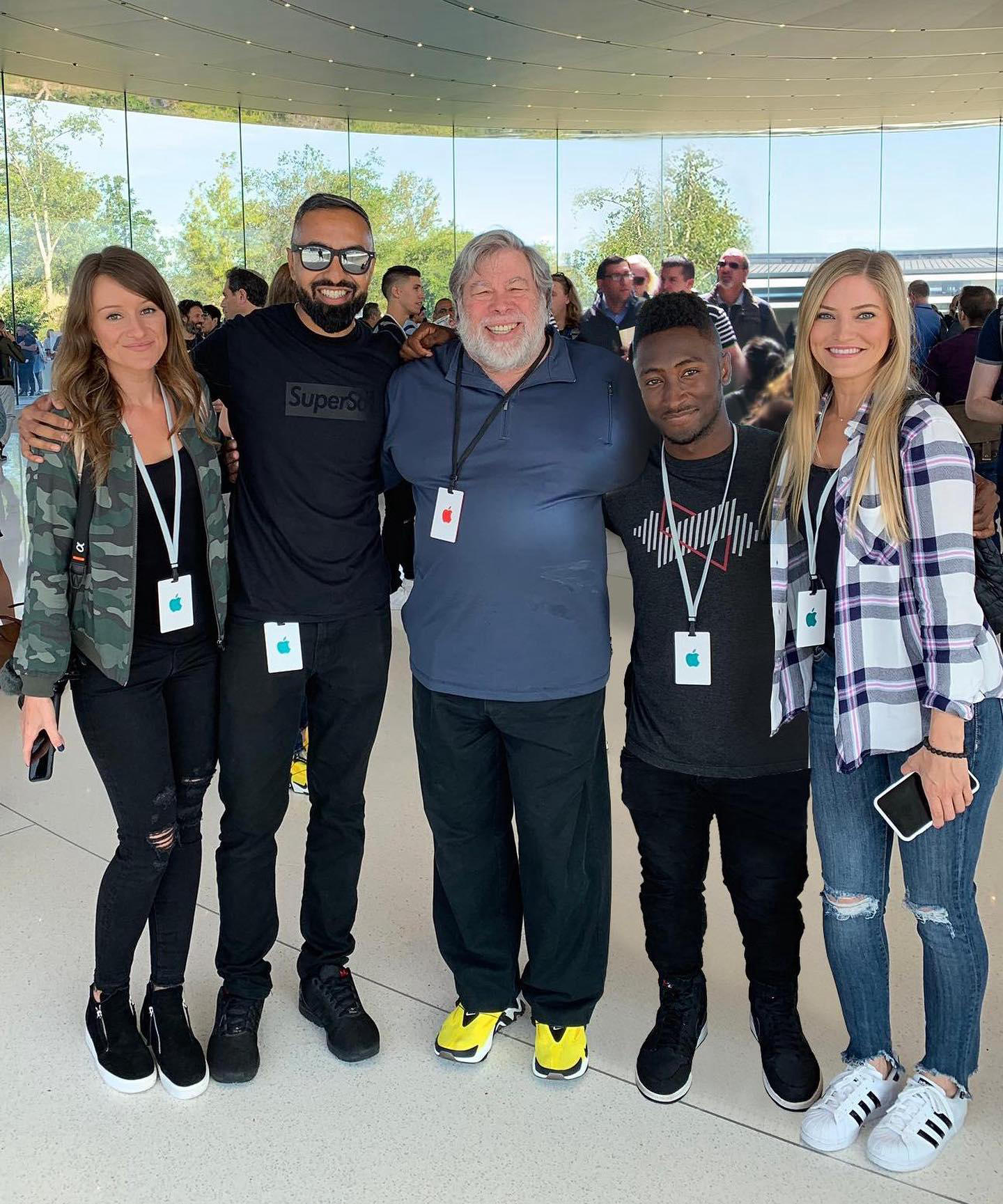 SuperSaf - Throwback to this day last year with the squad at the #AppleEvent